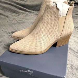 NWT Taupe Ankle Booties NEW IN BOX 9 1/2
